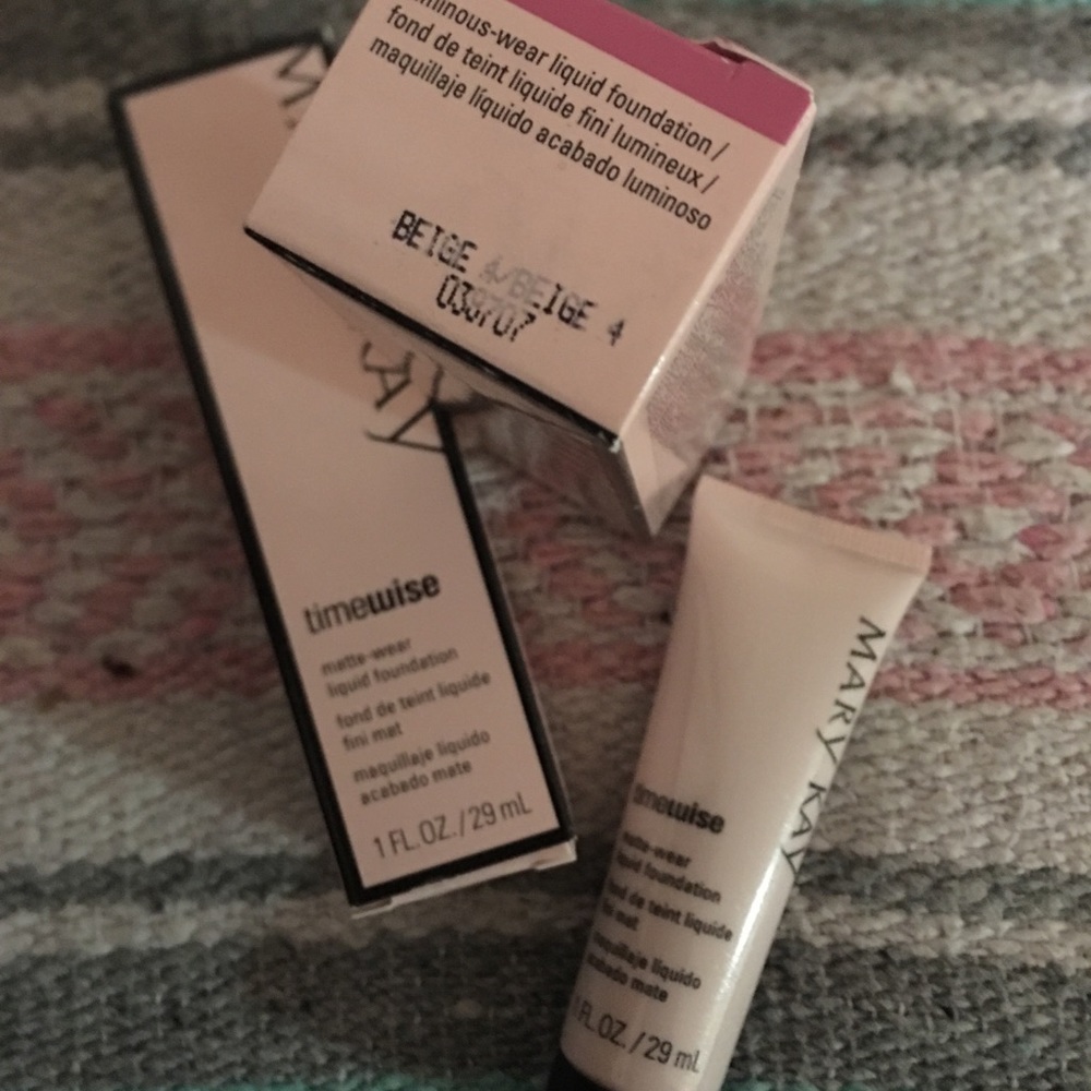 Mary Kay liquid foundation
